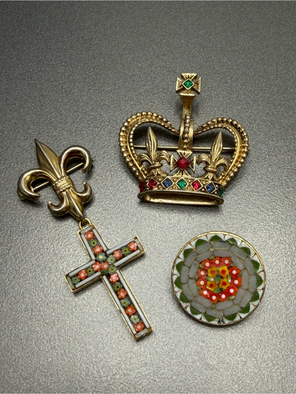 Vintage Micro Mosaic  Brooches #47mo